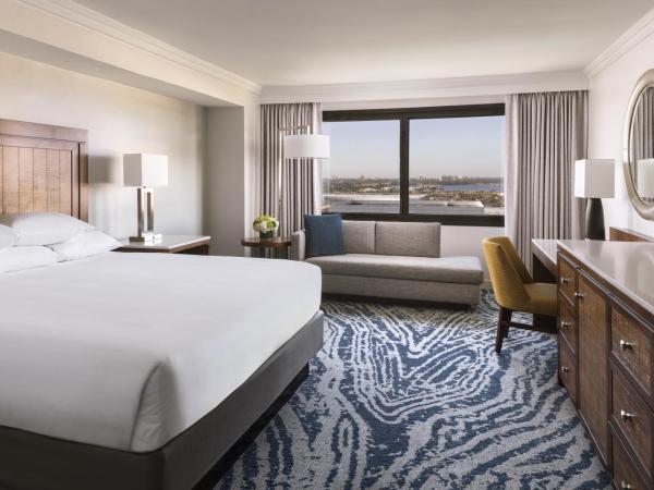 Hyatt Regency Orlando : photo 4 de la chambre chambre lit king-size - vue sur piscine
