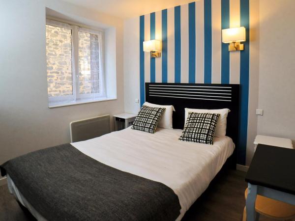 Hotel du Nord - Ville-Haute : photo 1 de la chambre chambre lit king-size standard