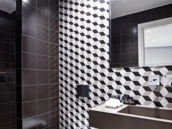 Athens4 : photo 5 de la chambre suite junior