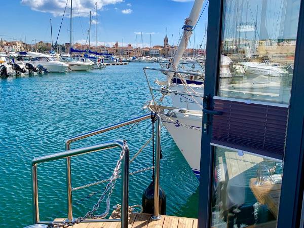 Houseboat Seabreeze : photo 5 de la chambre mobile home