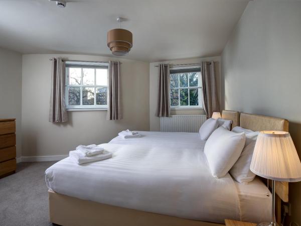 The Royal Foundation of St Katharine : photo 9 de la chambre appartement