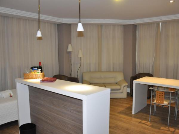 SJ Royal - San Juan Curitiba : photo 5 de la chambre chambre triple supérieure