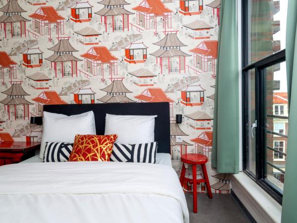 Pink Flamingo Boutique Hostel : photo 4 de la chambre chambre deluxe double ou lits jumeaux