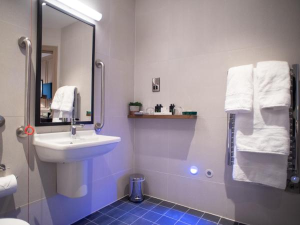 Counting House : photo 10 de la chambre chambre double ou lits jumeaux - accessible aux personnes à mobilité réduite