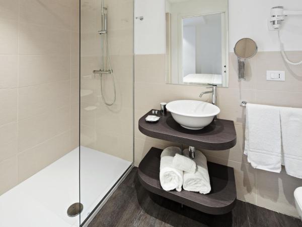 Hotel Studio Inn Centrale & Milano Urban Padel : photo 3 de la chambre chambre double