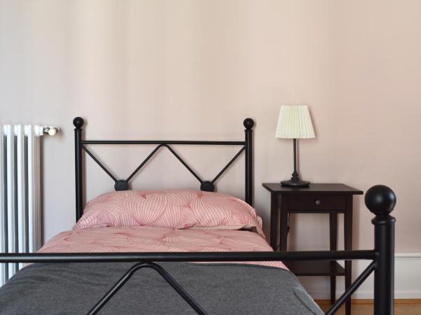 Pension Bienvenue (Women only) : photo 1 de la chambre chambre lits jumeaux