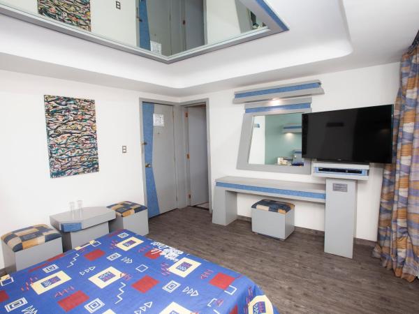 Hotel La Rosa - Sólo Adultos : photo 6 de la chambre chambre double