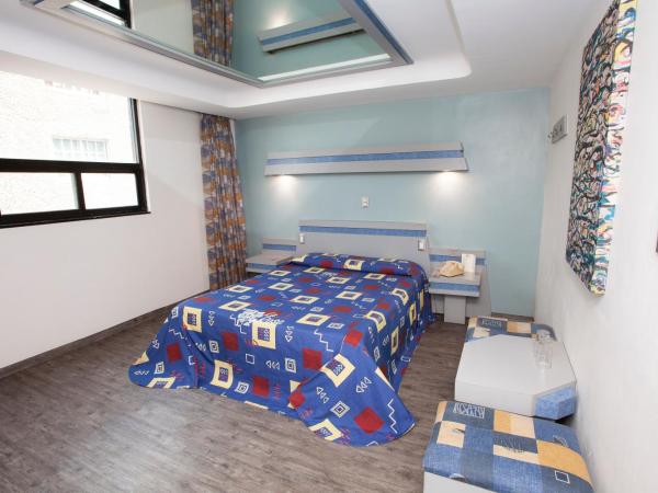 Hotel La Rosa - Sólo Adultos : photo 3 de la chambre chambre double