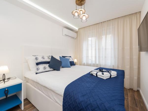 Blue Old Navy Rooms - AE1094 : photo 8 de la chambre chambre double