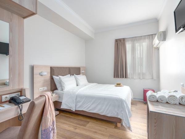 Attalos Hotel : photo 7 de la chambre chambre double ou lits jumeaux