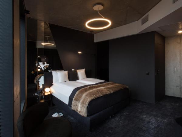 The Loft Hotel Adults Only : photo 2 de la chambre chambre double classique