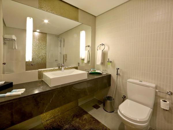 Vision Imperial Hotel Formerly Excelsior Hotel Downtown : photo 3 de la chambre chambre lit king-size supérieure