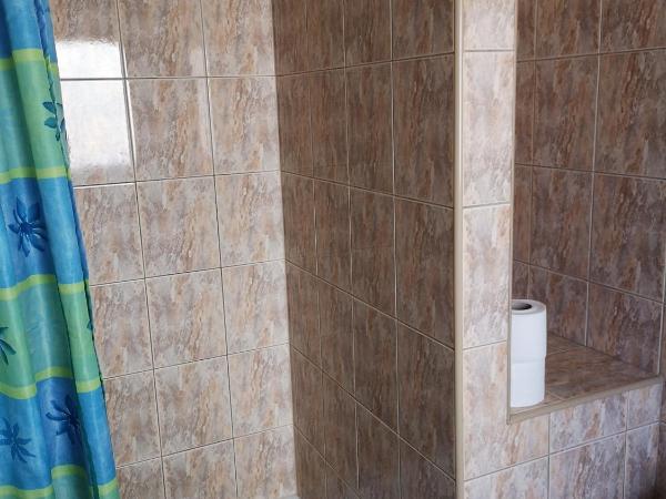 U KOMINKA : photo 5 de la chambre chambre familiale avec salle de bains