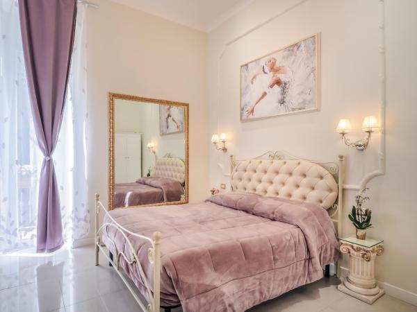 L'Opera Rooms & Suite : photo 1 de la chambre chambre double deluxe avec balcon