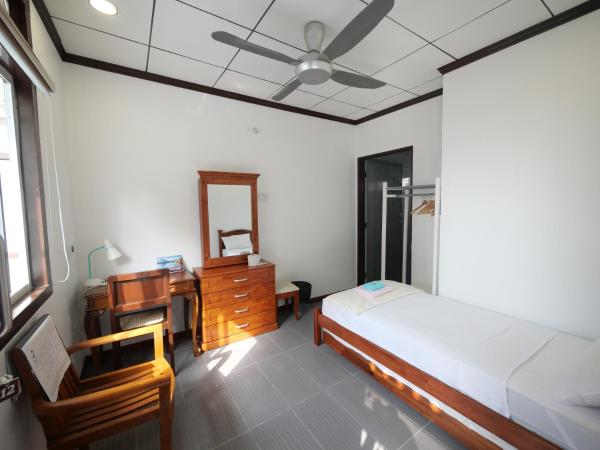 Hickory Penang Hill : photo 6 de la chambre petite chambre lits jumeaux