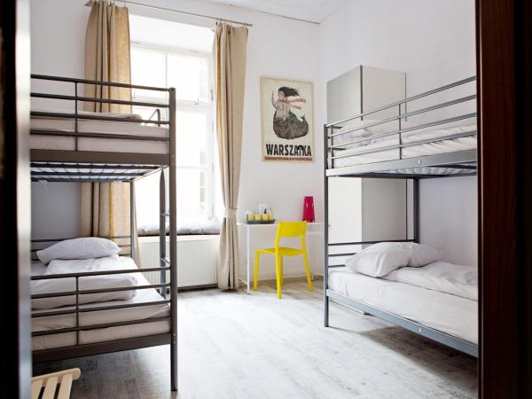 Hostel Królewska : photo 9 de la chambre chambre quadruple