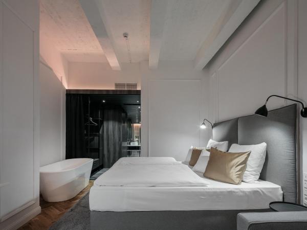 Pytloun Boutique Hotel Prague : photo 3 de la chambre chambre deluxe double ou lits jumeaux