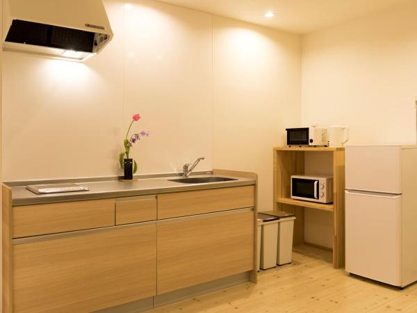 Guesthouse Raku : photo 6 de la chambre chambre familiale standard