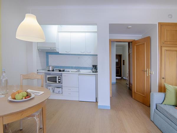 Luna Miramar Club : photo 8 de la chambre appartement 2 chambres (4 adultes + 2 enfants)