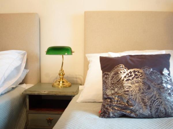 Pokoje Gościnne Dom Literatury : photo 3 de la chambre chambre double ou lits jumeaux (25)