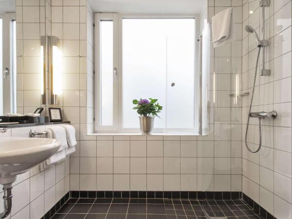 Best Western Plus Time Hotel : photo 2 de la chambre chambre lit king-size avec canapé-lit