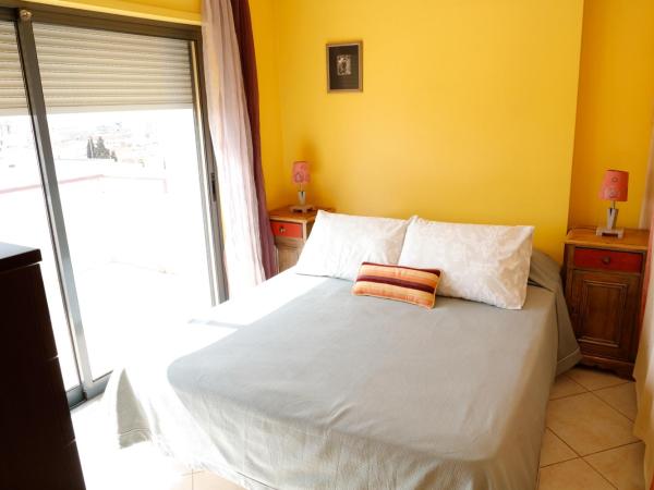 BellaVita City Faro : photo 7 de la chambre suite avec terrasse