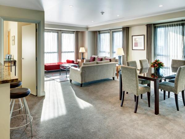 Heritage Auckland, A Heritage Hotel : photo 2 de la chambre appartement exécutif 2 chambres