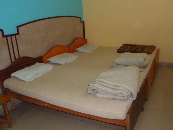 Hotel Chandra Lokk : photo 2 de la chambre chambre triple standard