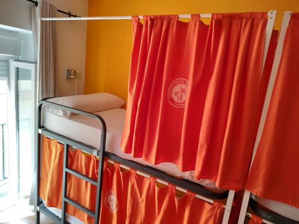 Summer Cádiz : photo 2 de la chambre lit dans dortoir mixte de 4 lits