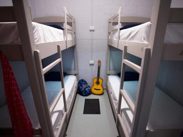 Hostel Auikyani : photo 1 de la chambre lit dans dortoir mixte de 4 lits