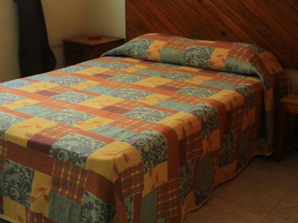 Hotel Avenida : photo 3 de la chambre chambre double