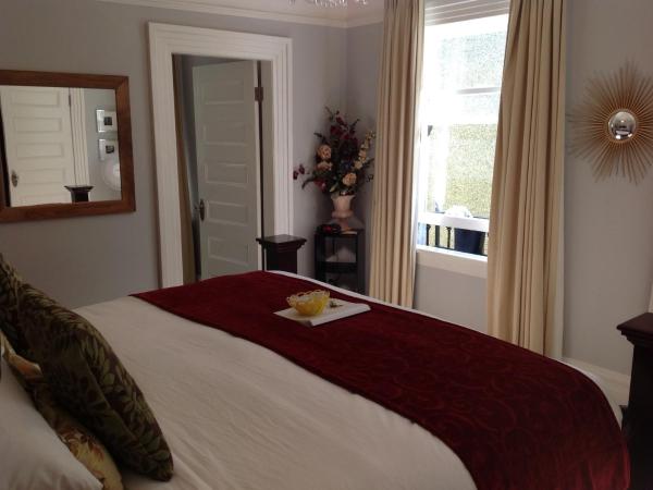 Barclay House Bed and Breakfast : photo 4 de la chambre chambre lit king-size deluxe