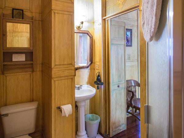 Auld Sweet Olive Bed and Breakfast : photo 6 de la chambre chambre supérieure lit queen-size