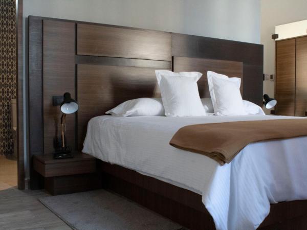 Hotel Diana : photo 3 de la chambre suite junior avec balcon