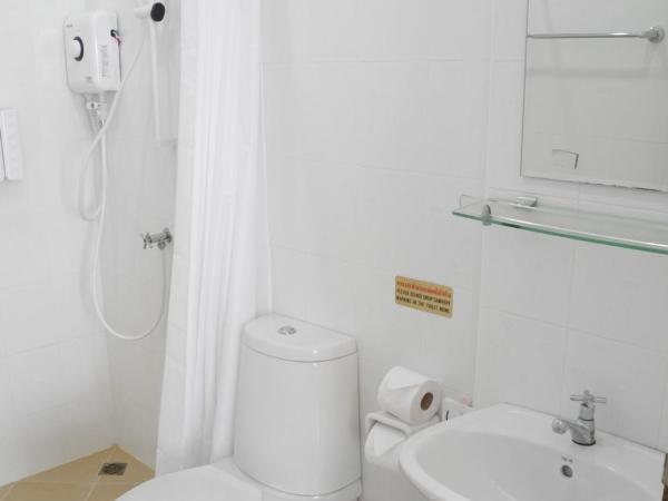 Bann Tawan Hostel Chiang Rai : photo 4 de la chambre chambre lits jumeaux