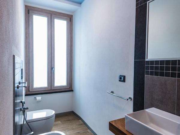 VIA VENEZIA 76 : photo 2 de la chambre chambre double avec salle de bains privative