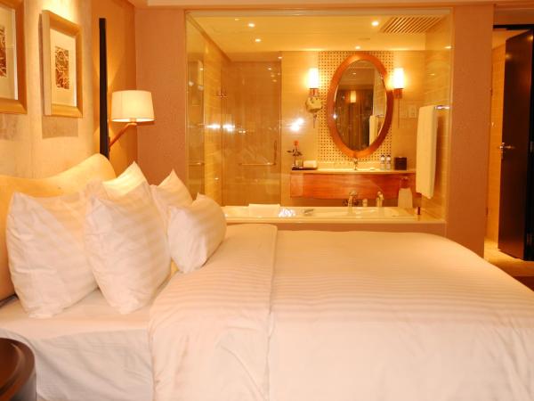 The Lakeview Hotel : photo 3 de la chambre chambre lit king-size deluxe