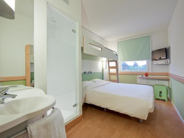 ibis budget Lugano Paradiso : photo 1 de la chambre chambre double