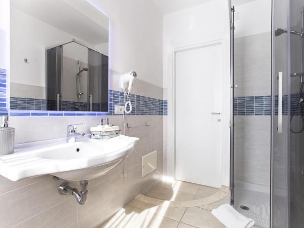 Alguest : photo 7 de la chambre grande chambre double ou lits jumeaux