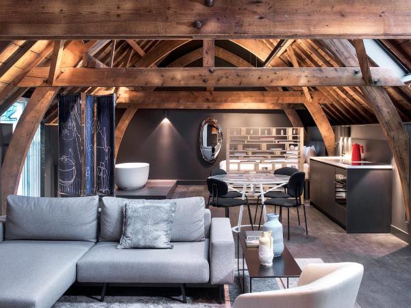 Kazerne - Member of Design Hotels : photo 3 de la chambre chambre lit king-size supérieure