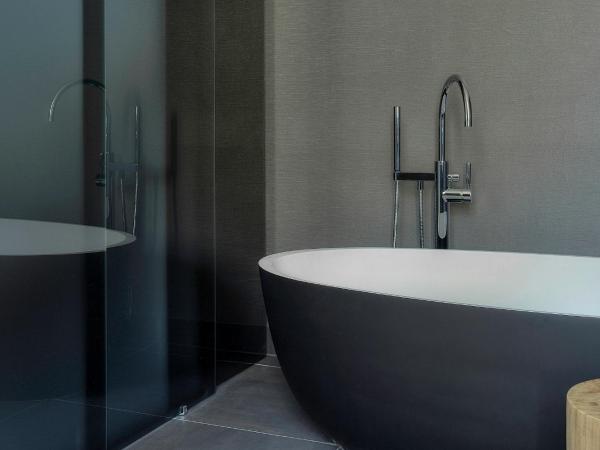 Kazerne - Member of Design Hotels : photo 1 de la chambre chambre lit king-size deluxe