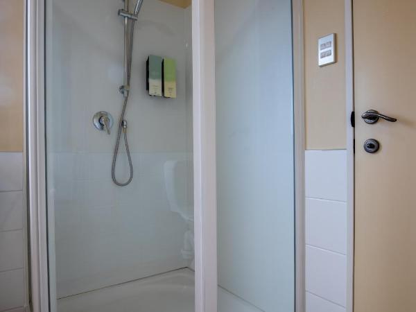 ASURE Abbella Lodge Motel : photo 7 de la chambre studio