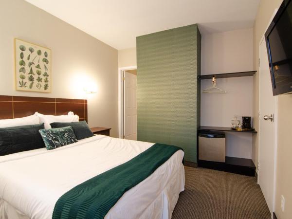 Maison Cartier Montreal : photo 2 de la chambre chambre lit queen-size avec balcon