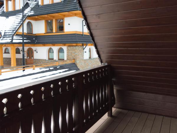 Pensjonat Jastrzębia Turnia : photo 2 de la chambre chambre quadruple deluxe