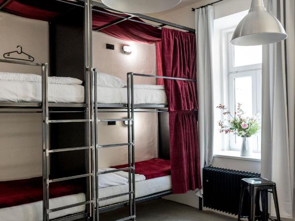 Wake Up Wellness Hostel : photo 5 de la chambre lit superposé dans dortoir mixte