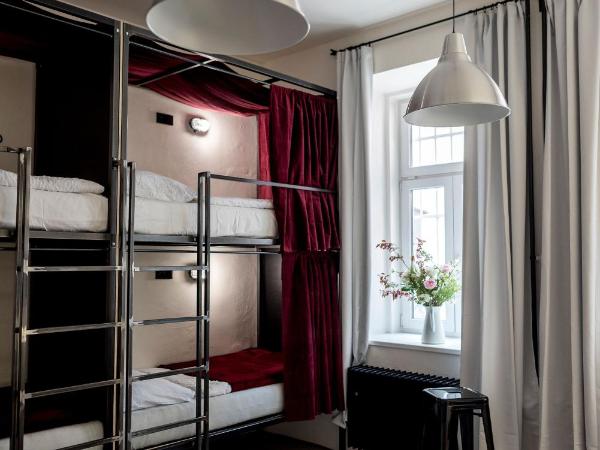 Wake Up Wellness Hostel : photo 1 de la chambre lit superposé dans dortoir mixte