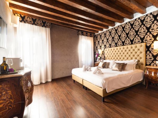 Domus Superior : photo 6 de la chambre chambre double supérieure - vue sur canal