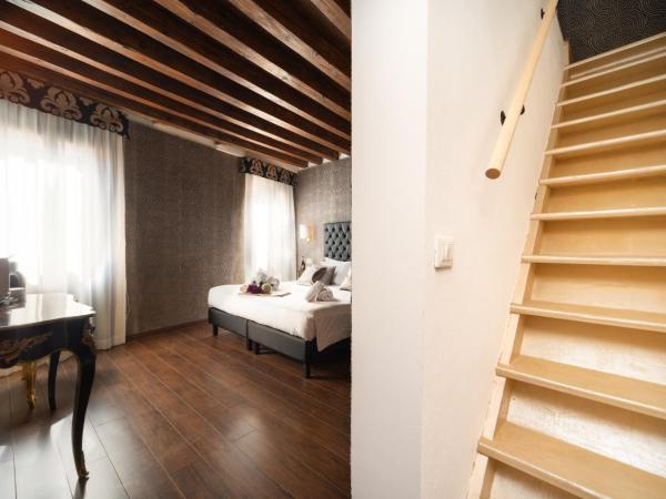 Domus Superior : photo 4 de la chambre chambre double classique - vue sur le canal