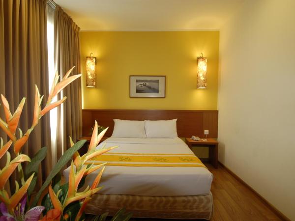 Victoria Inn, Penang : photo 6 de la chambre chambre standard lit queen-size