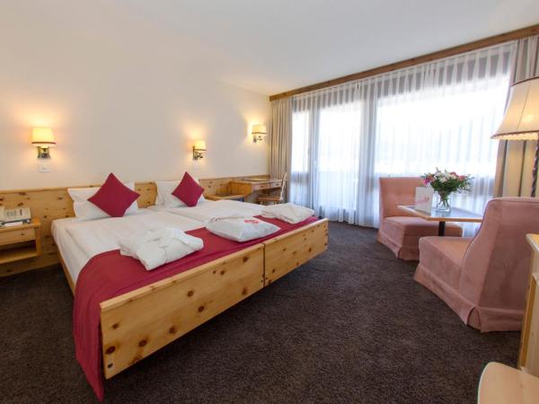 Central Sporthotel Davos : photo 1 de la chambre chambre Économique west avec balcon